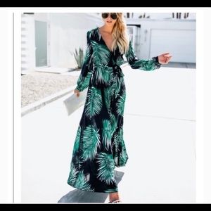 Palm dress by Aakaa from Vici